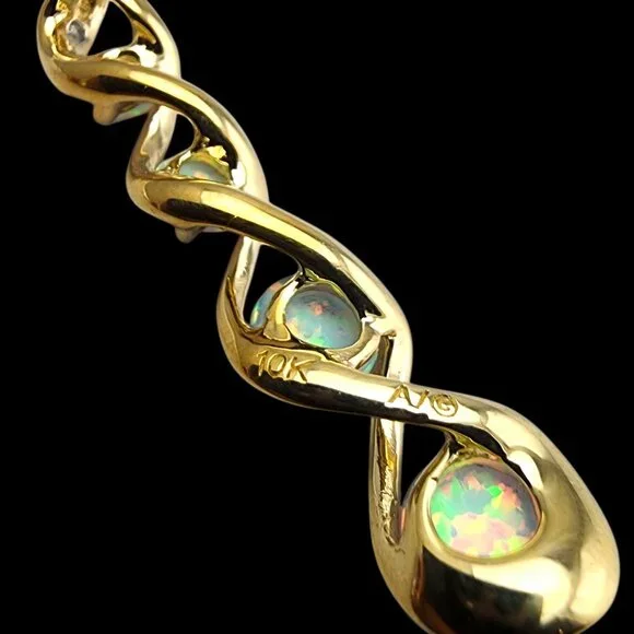 10 Karat Yellow Gold Twisted Opal Pendant #24036 - Picture 7 of 9